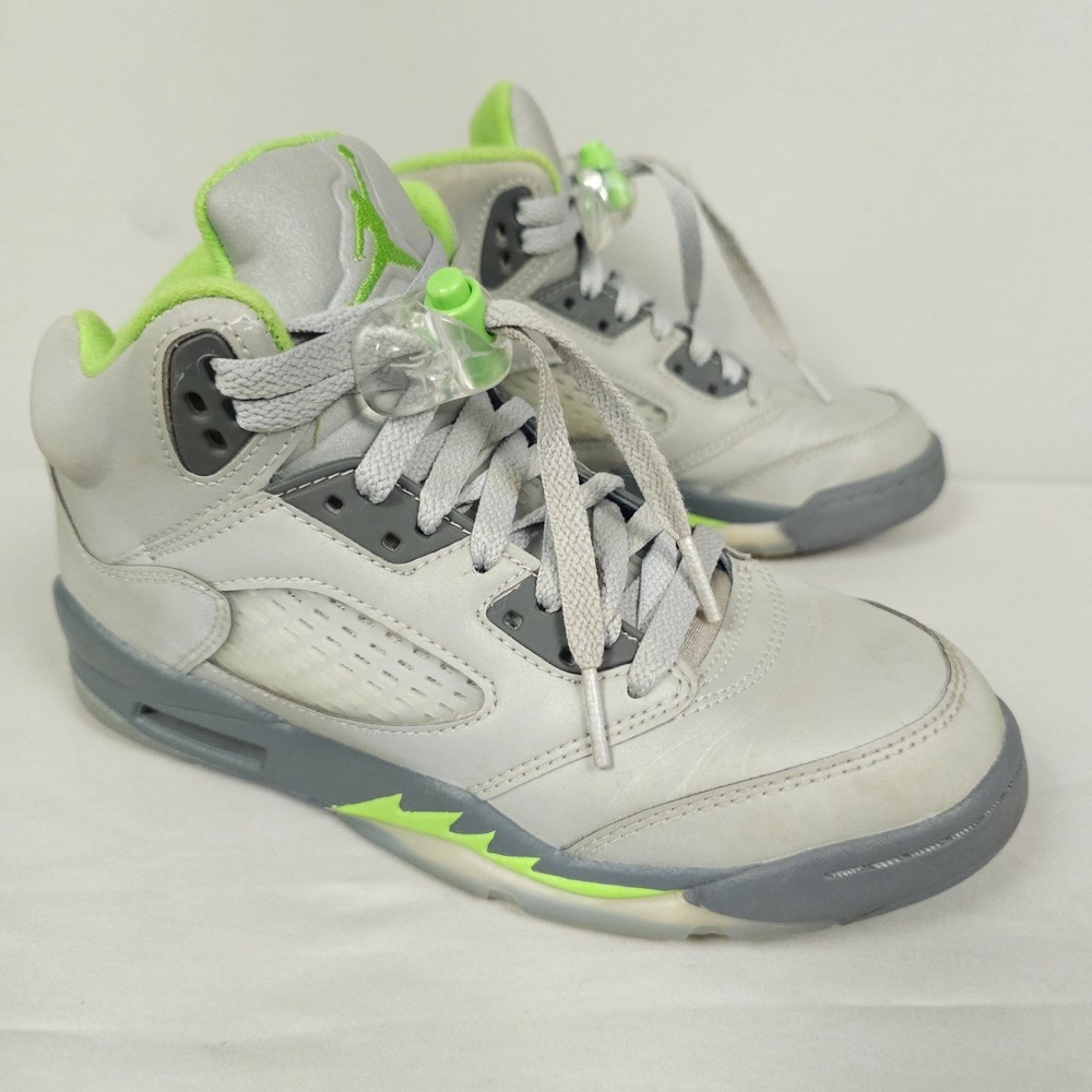 Nike Air Jordan 5 Retro Shoes Youth Size 5Y GS Green Bean Silver Reflective